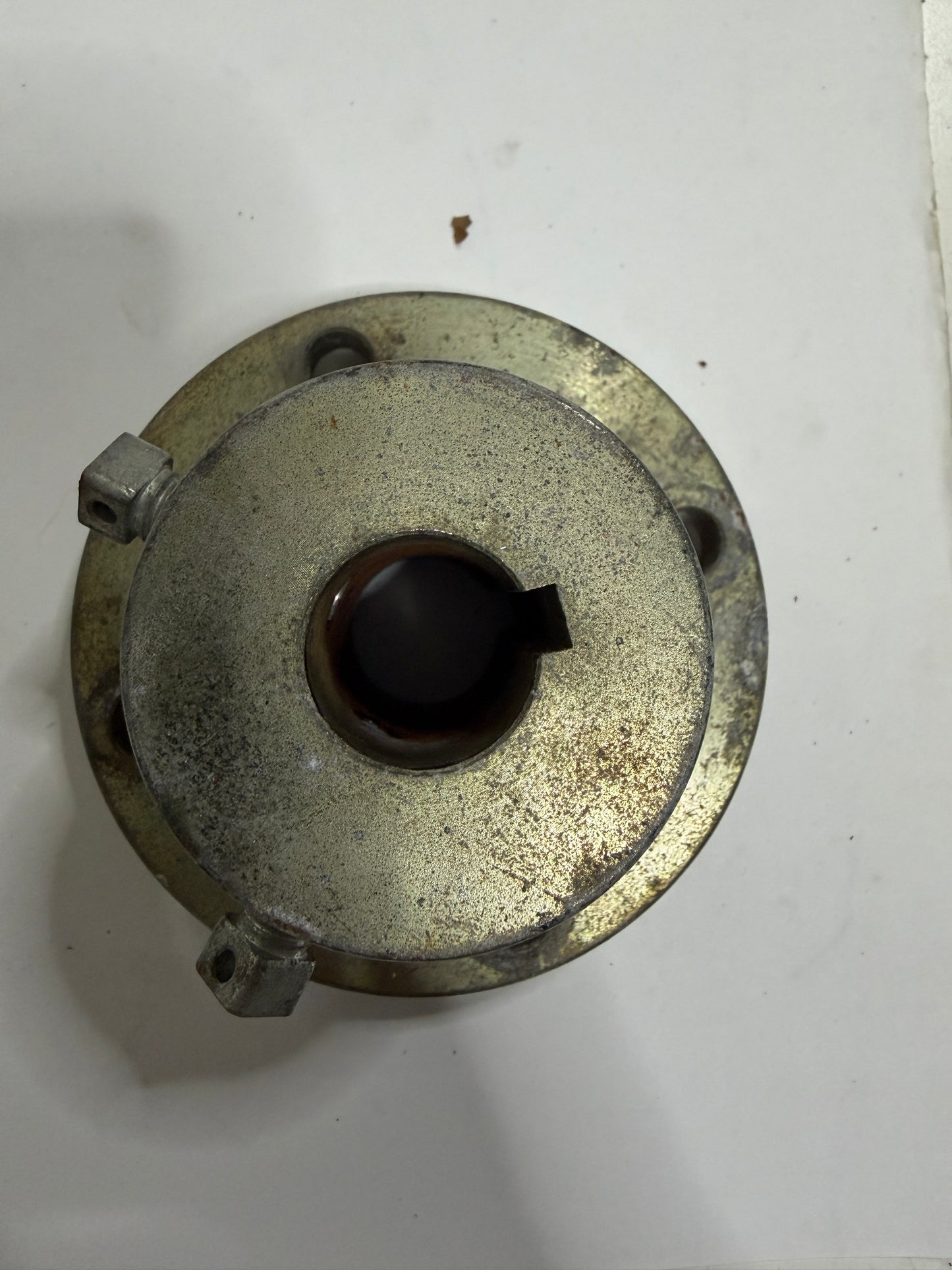 7/8" Keyed Shaft x 4" Flange Cuppling