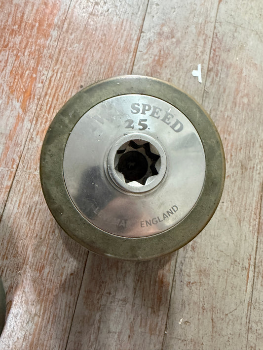 Bronze Lewmar 25 Two Speed Winch