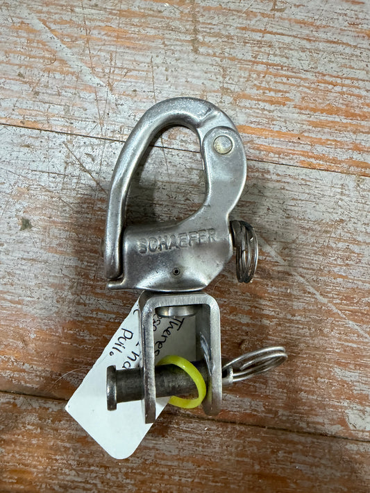 Schaefer Stainless 1/2" Snap Shackle Forked Bail