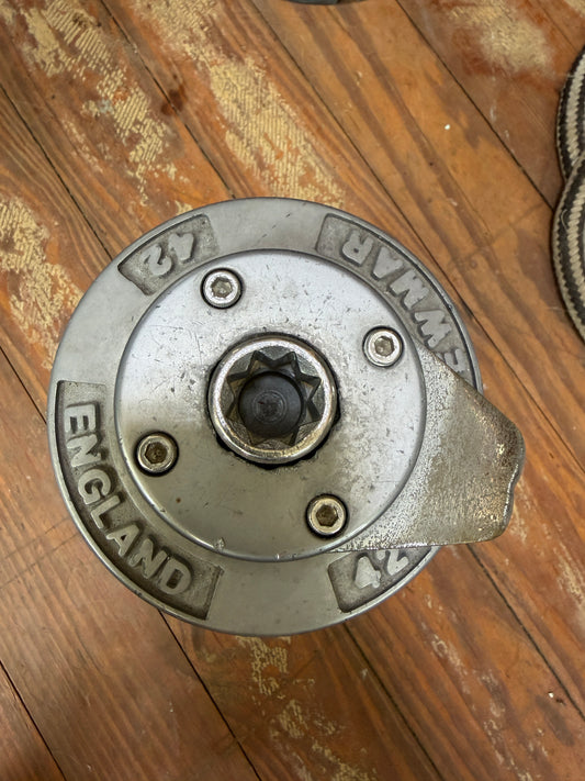 Lewmar 42 Self Tailing Winch - Two Speed - Aluminum Bodied - Lighter Top Plate