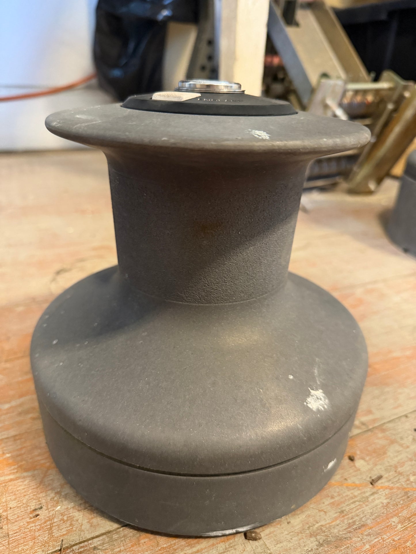 Lewmar 48 Three Speed Winch - Non Self Tailing - Lighter Aluminum Appearance