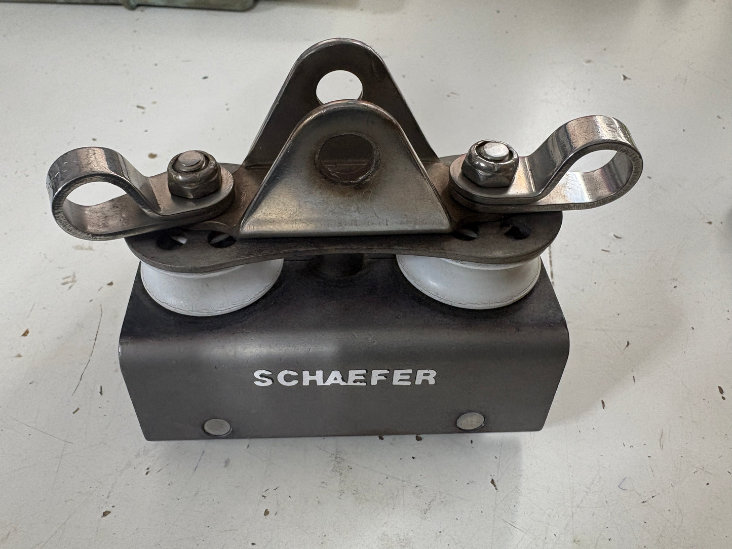 Schaefer Traveler / Track Car for 1 1/2" Track