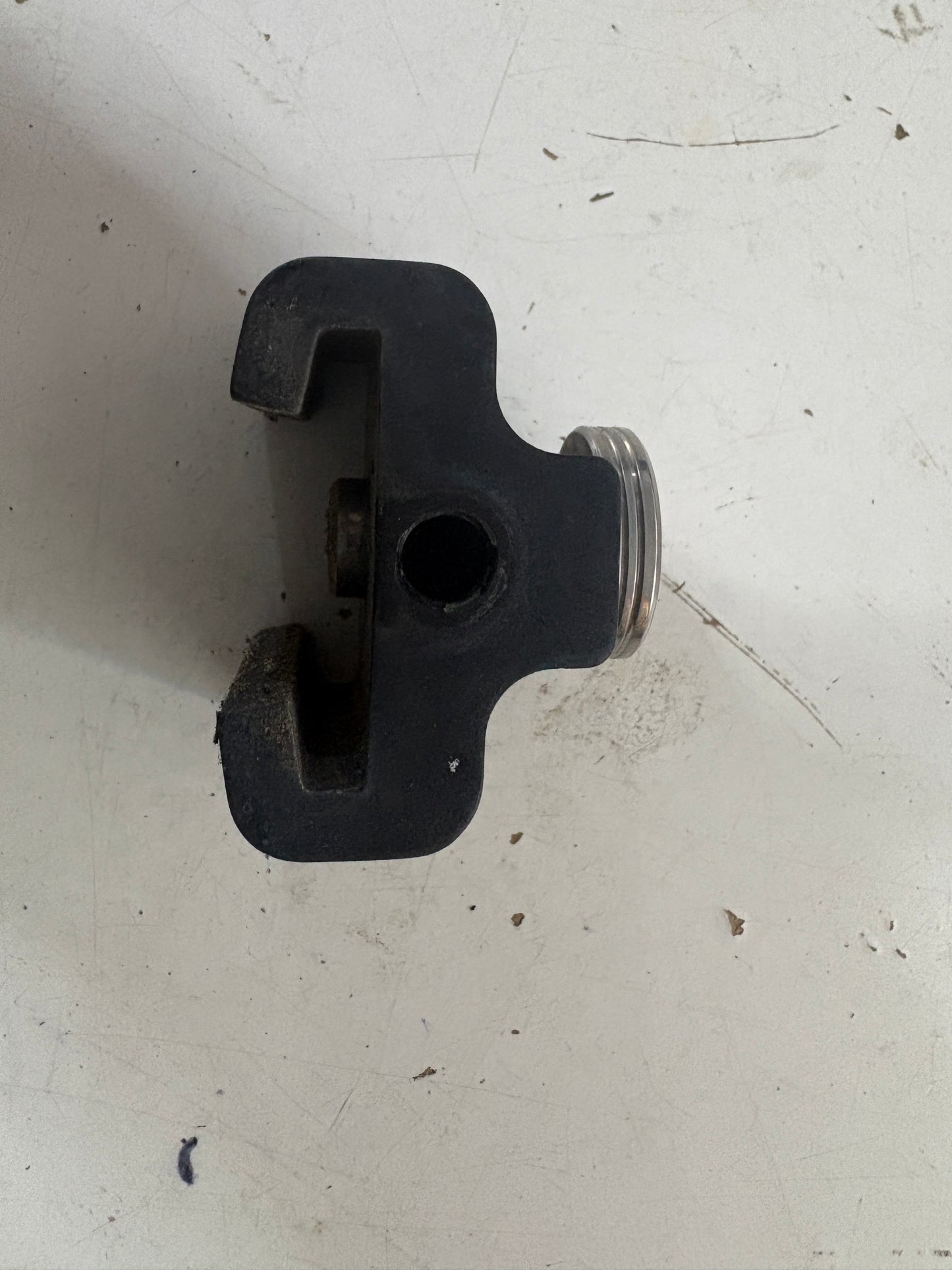 Traveler Pull Stop for 1 1/2" Track