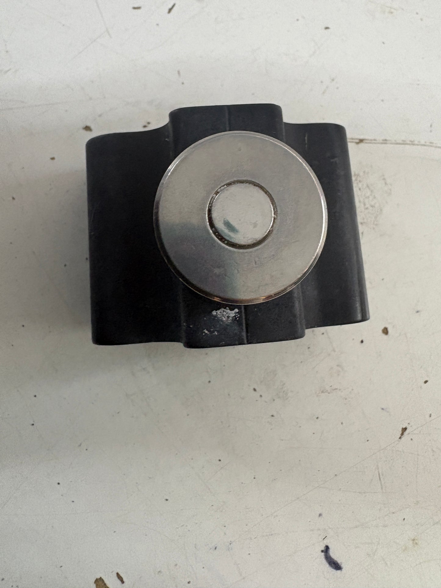 Traveler Pull Stop for 1 1/2" Track