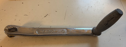 Barlow 11" Locking Winch Handle