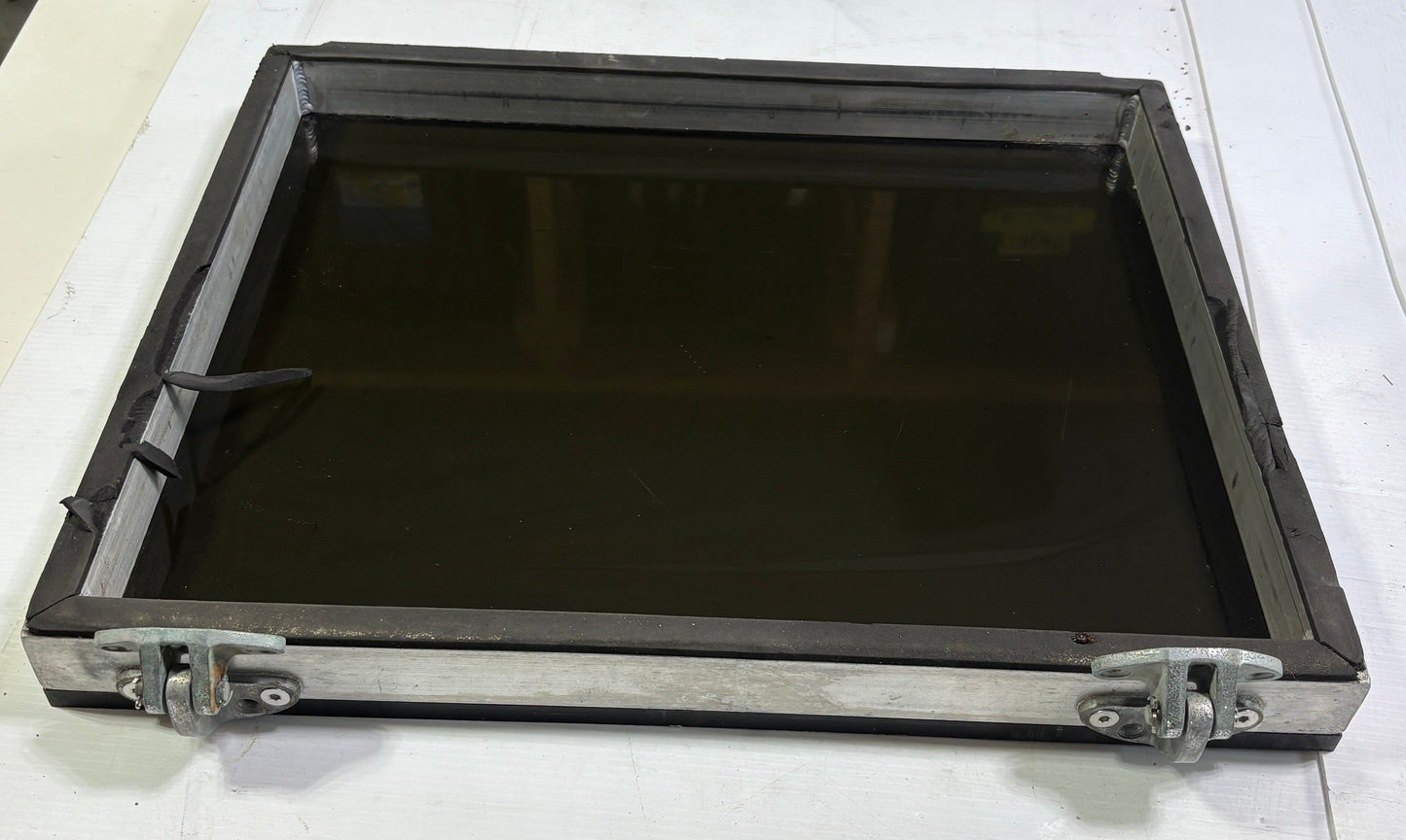 Hatch 22 1/4 x 18 1/4" from Ericson 35-2