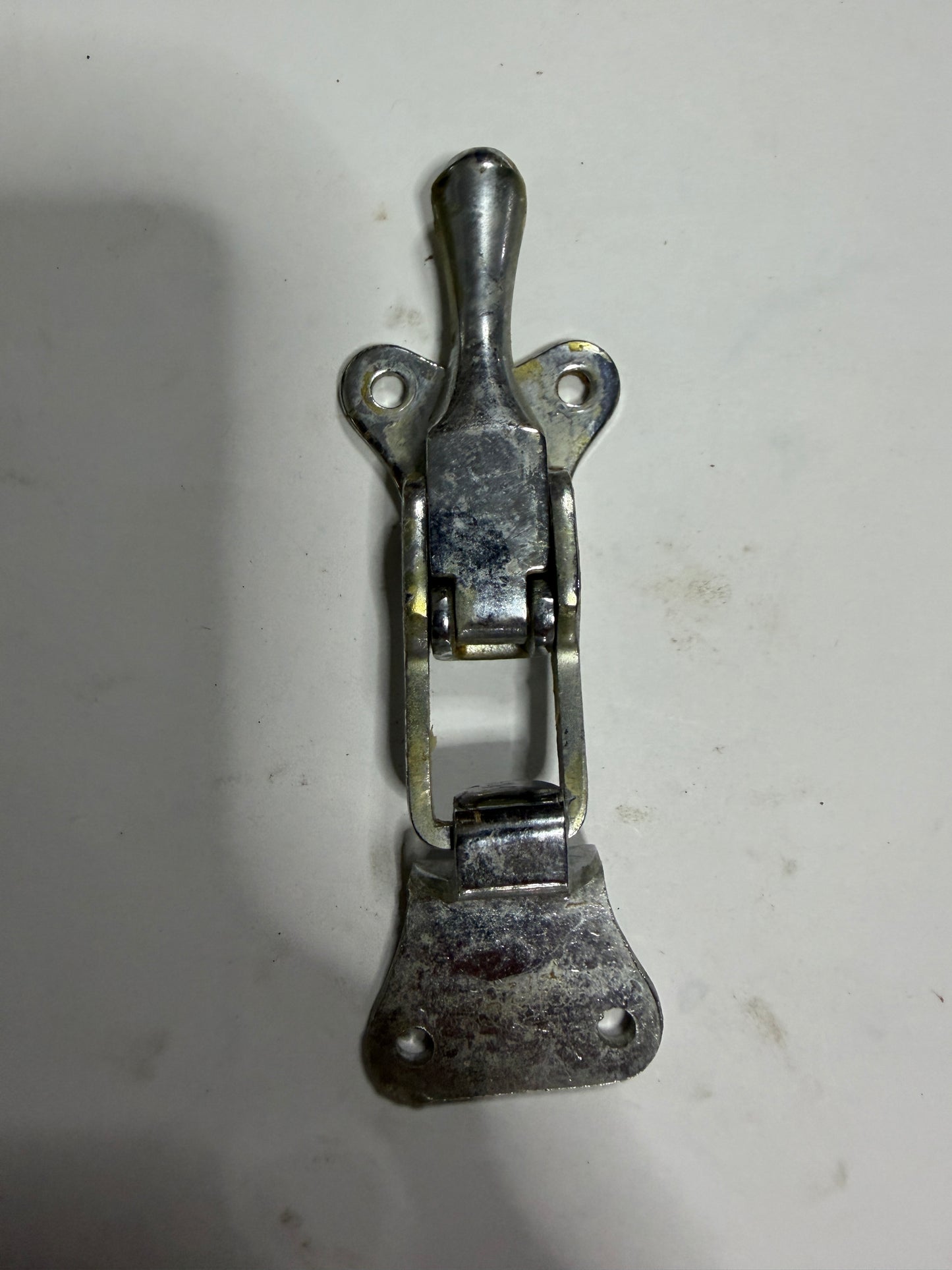 Chromed Latch With Hardware