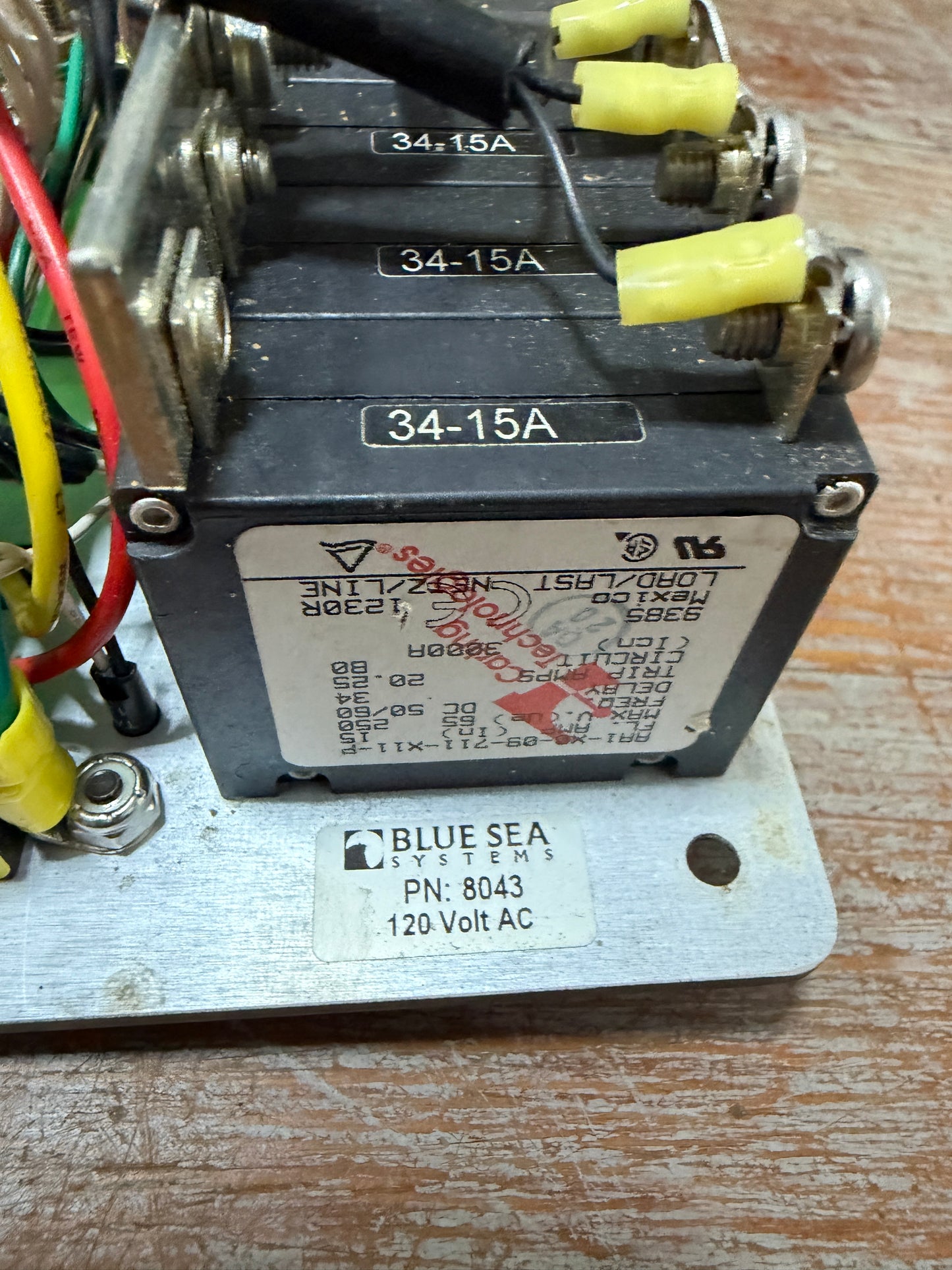 Blue Sea Systems 120VAC 5 Switch Panel PN 8043 - Like new condition