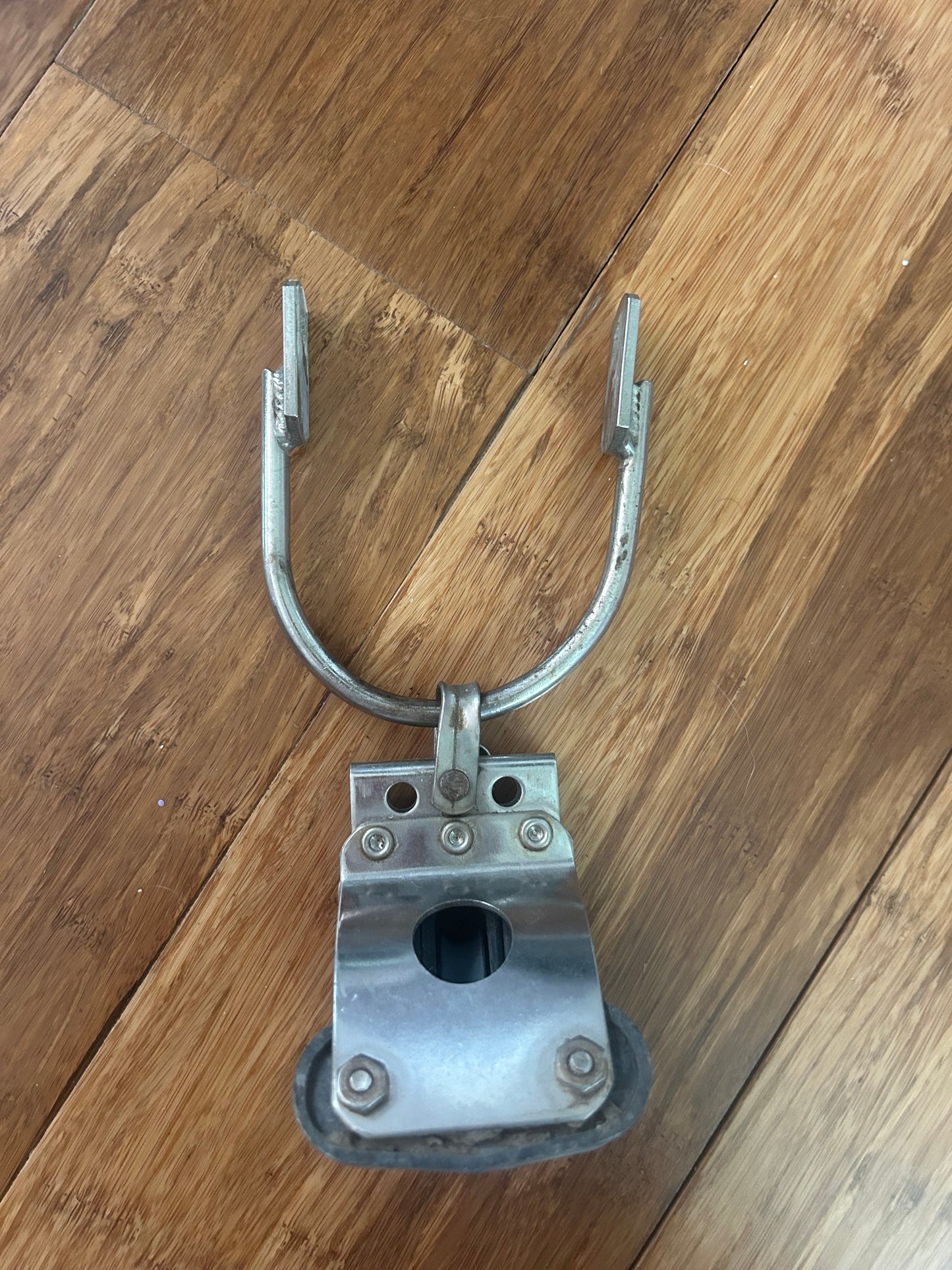 Harken Triple Fiddle Block w/ Stainless Davit Cradle Mount- 1” Sheaves 1/4” Line