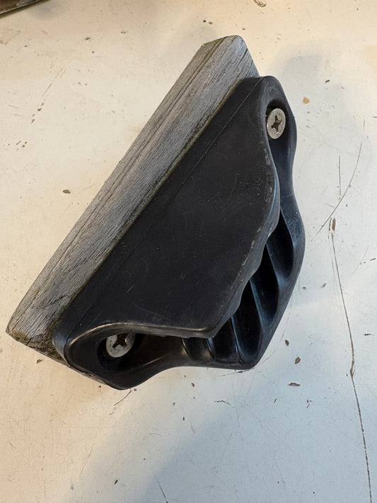 V Cleat/ Jam Cleat