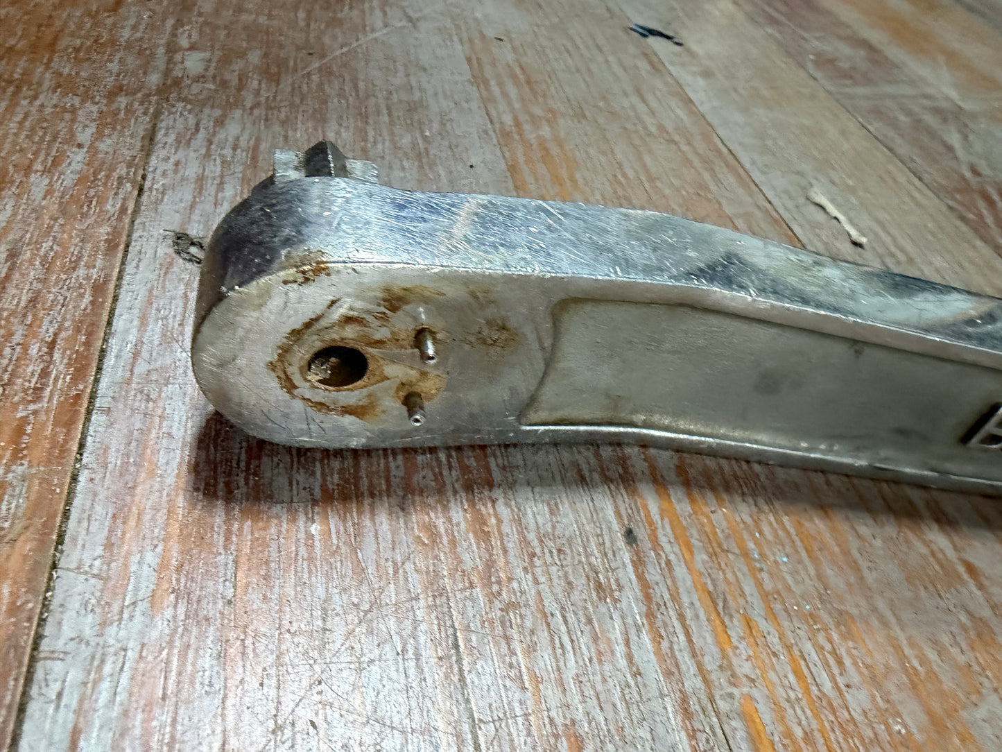 Barient Locking Extending Winch Handle - Cracked Handle - Missing Lock
