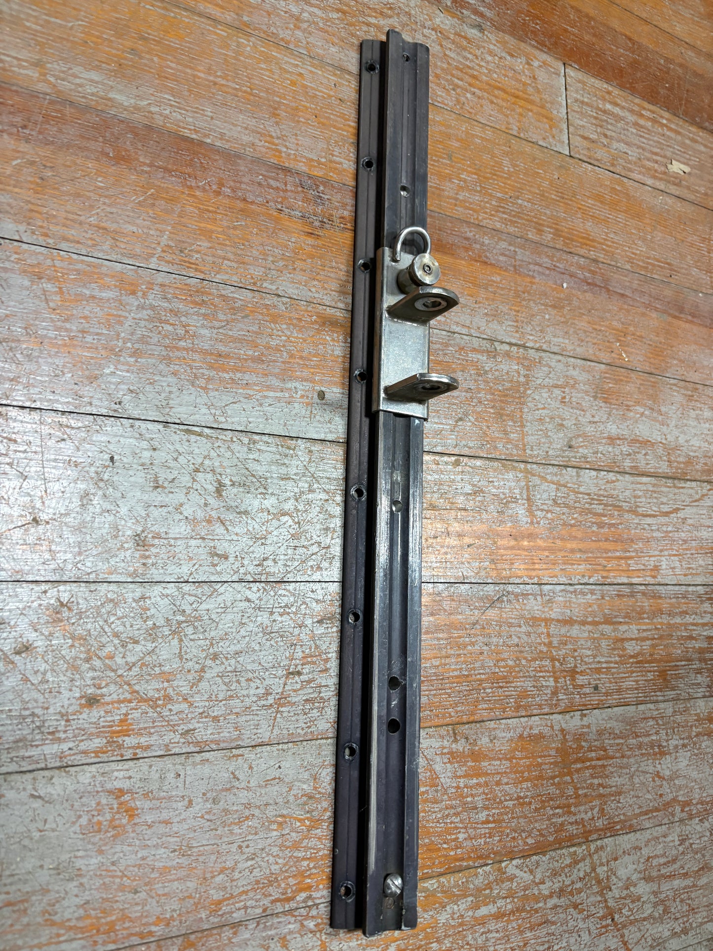 Curved Mast Track 21" long with 1 1/4" Track
