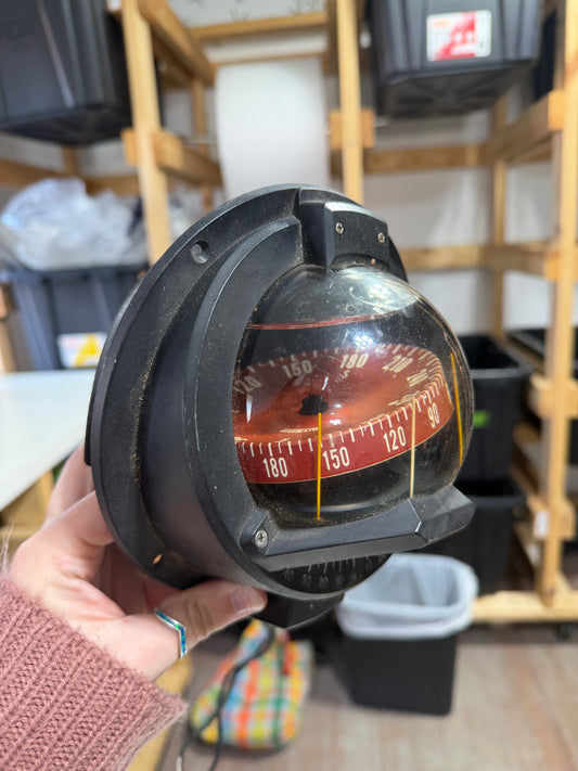 Ritchie Navigator Compass BN-202 - Bubble IN Liquid