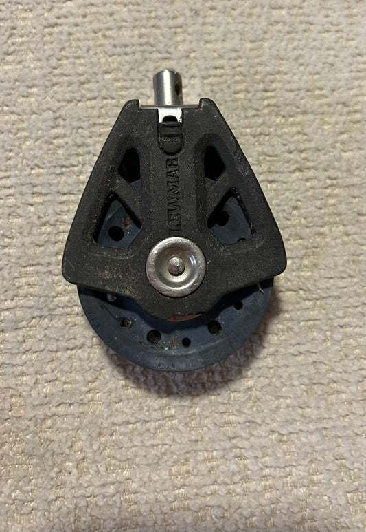 Lewmar Single Swivel Eye w/ 2” Sheave and 3/8” Line