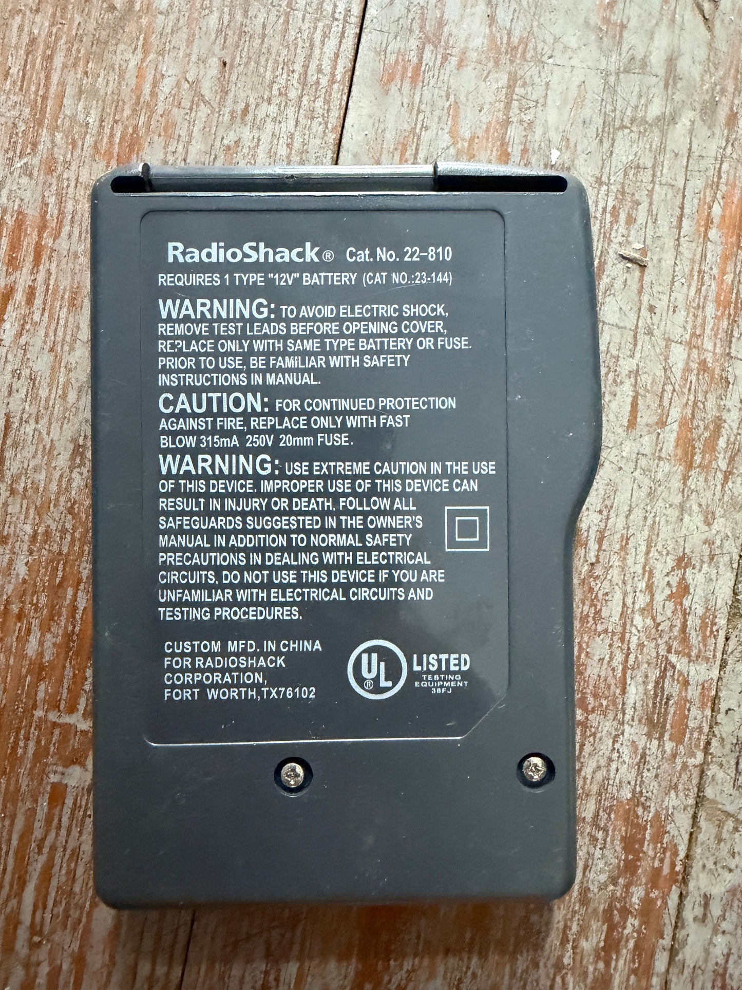 RadioShack Multimeter CAT NO 22-810