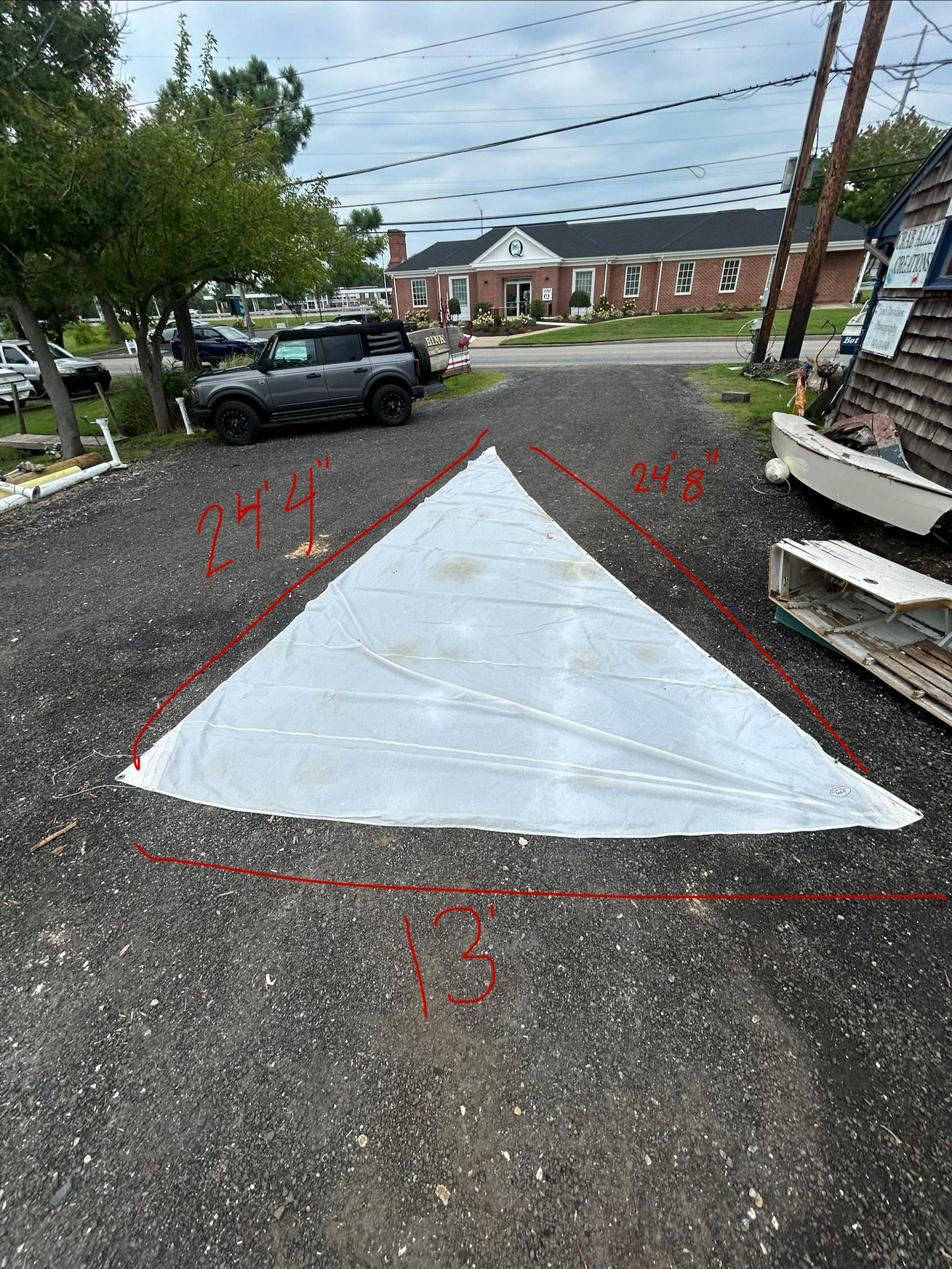 Catalina Dacron Jib Sail 24' 8" x 24' 4' x 13'
