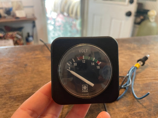 VDO Volts Gauge