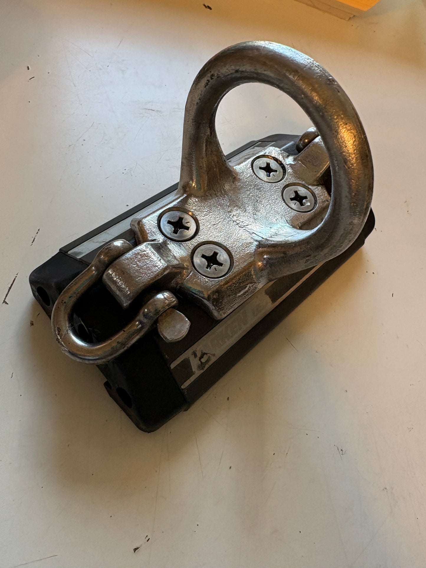 Harken Traveler Car, does not have balls, 1" Track