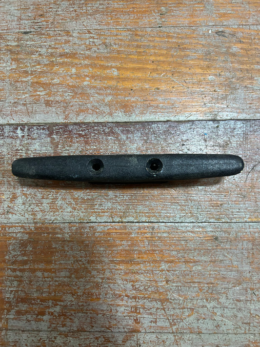 6-1/2” Black Nylon Cleat