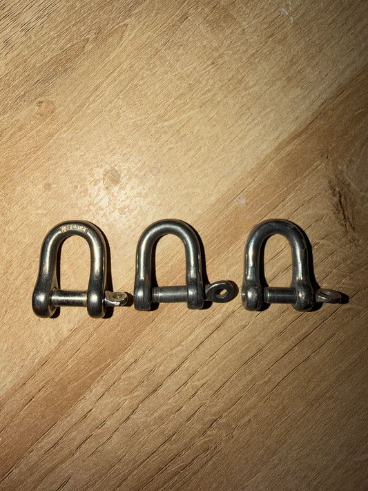 Lot OF 3 D Shackles - 1/4" Pin Diameter - 7/16" Width - 1 5/16" Length