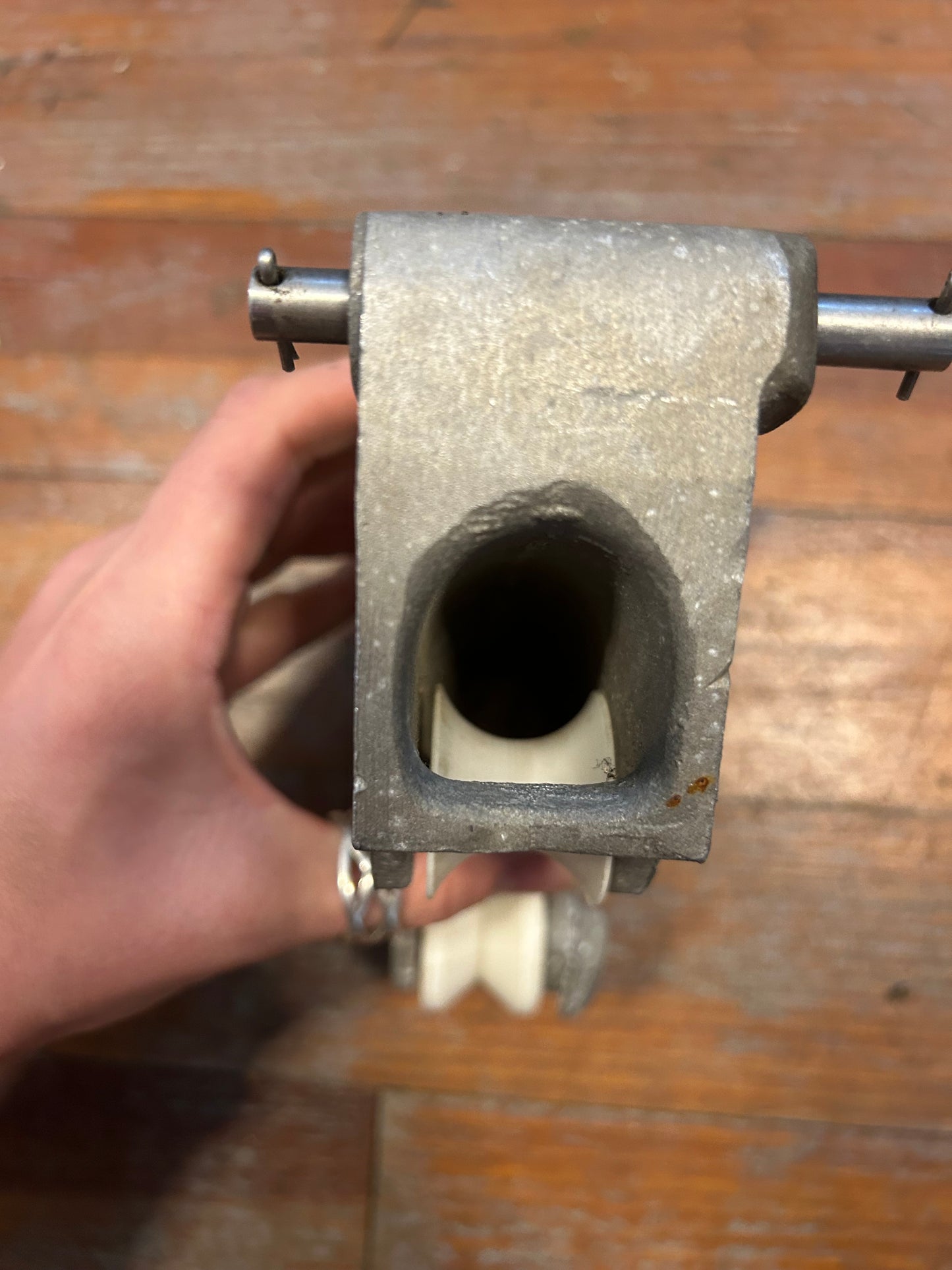 Aluminum Triple Halyard Sheave Box 1-3/8” & 1-1/4” Sheaves