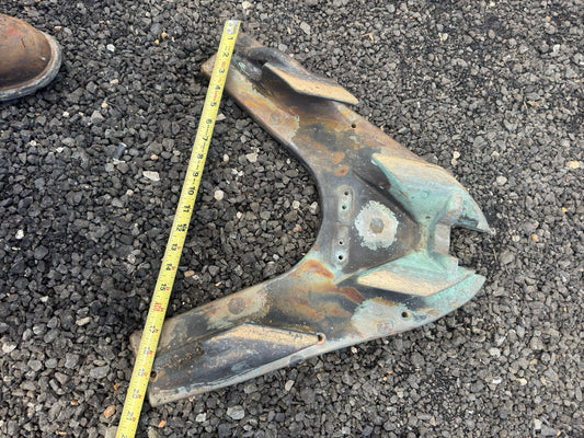 1930 Vintage Bronze Forward Double Chock Plate removed from 50’ wooden sailboat