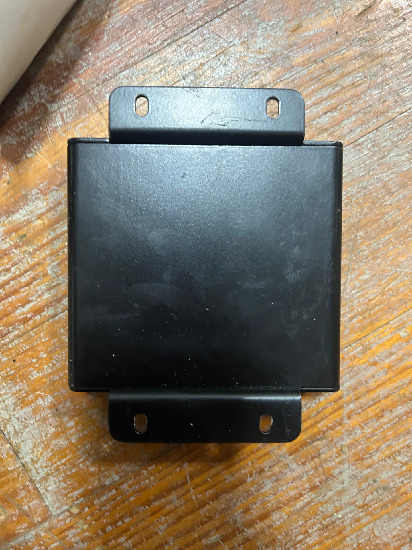 Heart Interface / Cruising Equipment Co. Ideal Regulator Output Module #920070