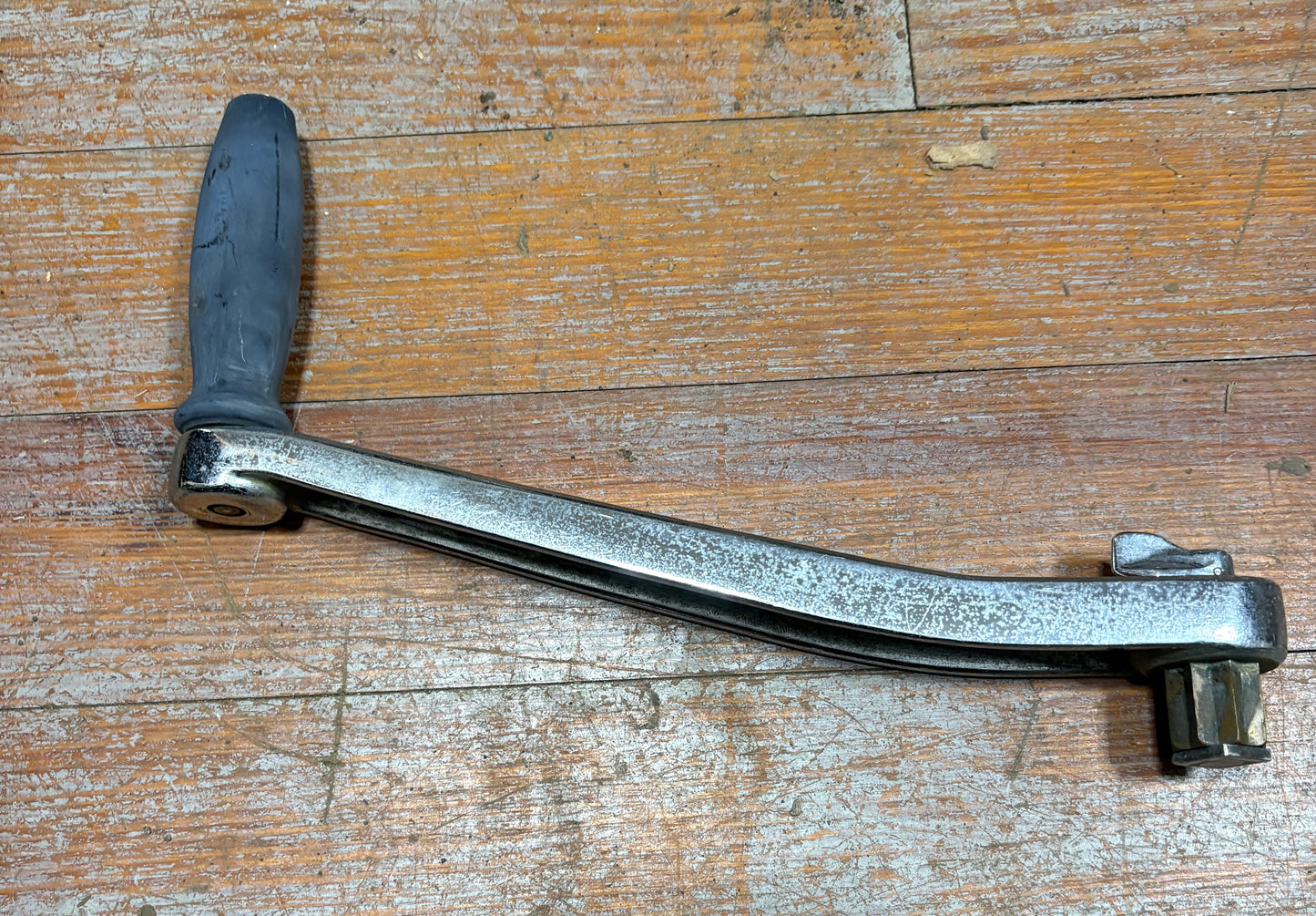 Chromed Bronze Barlow 11 1/4" Locking Winch Handle