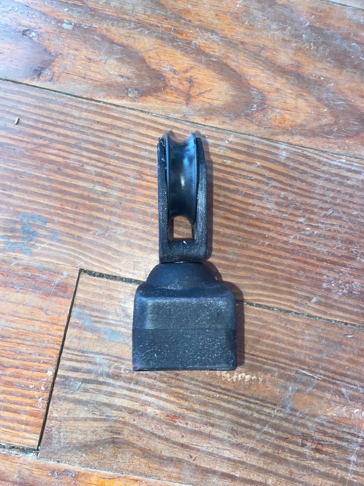 Harken 40C Stanchion Block- 1 1/2” Sheave- 3/8” Line