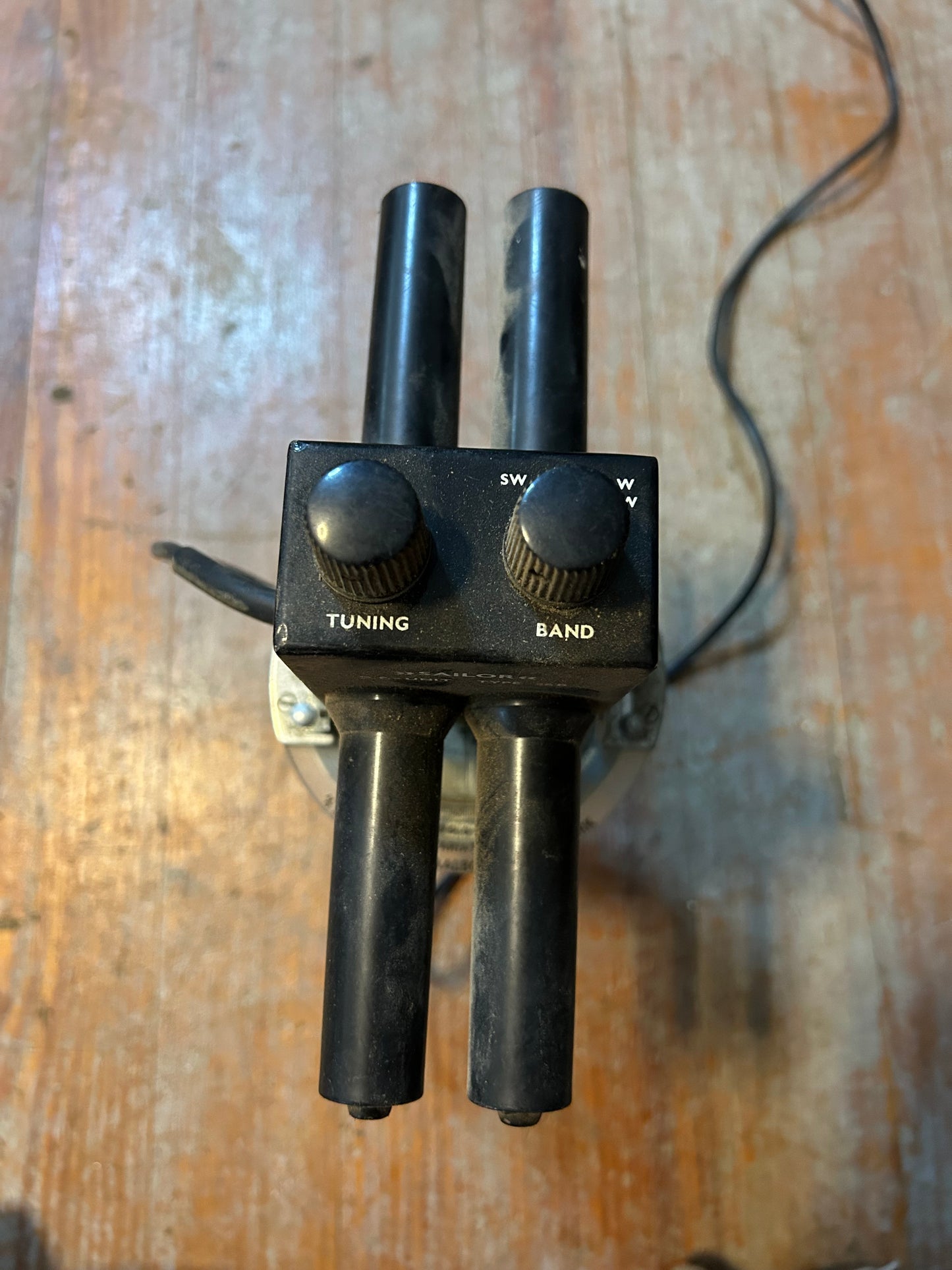 Sailor Type 46T Marine Radio Direction Finder RDF Receiver w/ Direction Finding Antenna S.P. Radio
