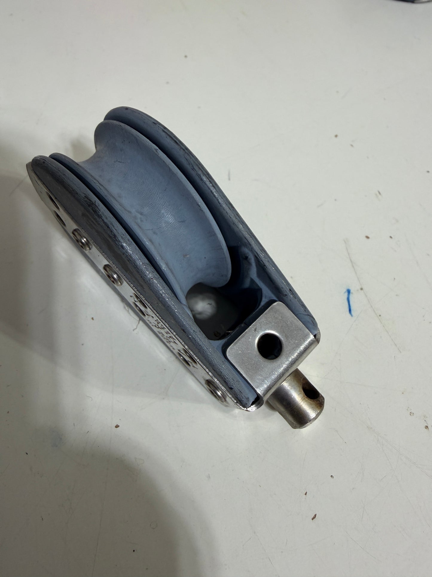 Harken 1 7/8” Single Swivel OR Fixed  Block- 7/16” Line