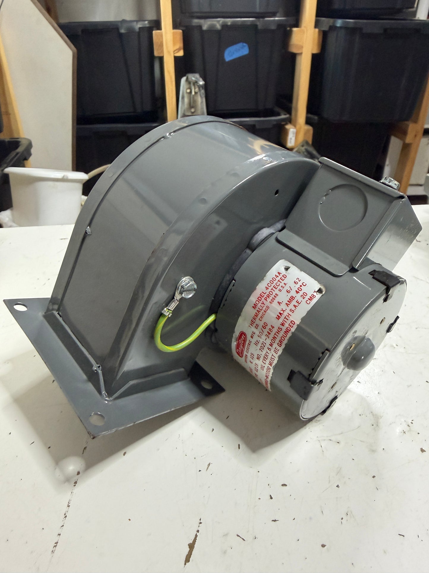 Dayton Shaded Pole Blower - 4C004A
