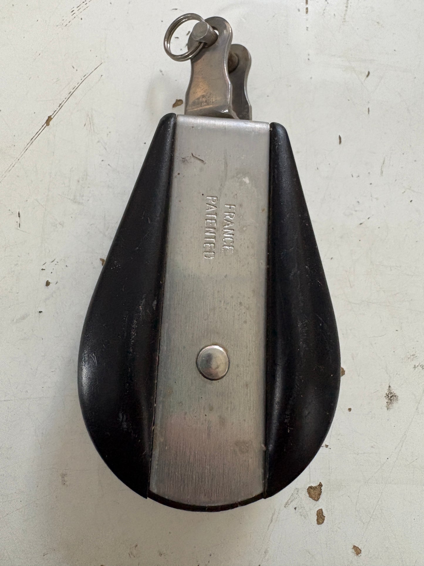Wichard Swivel Block 2 1/4" Sheave and 3/8" Line