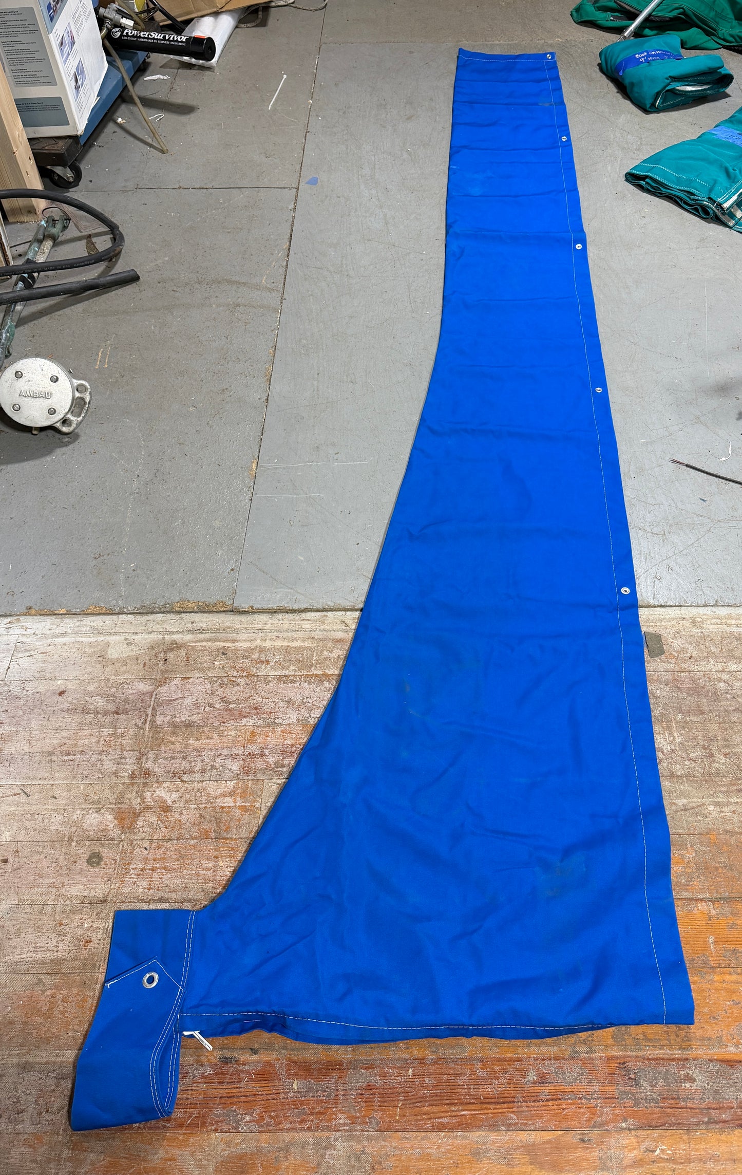 Pacific Blue 8'10" Long Mainsail Cover - LIKE NEW CONDITION