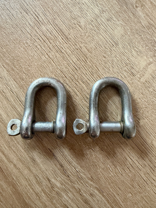 PAIR D Shackles - 5/16" Pin Diameter x 5/8" Width