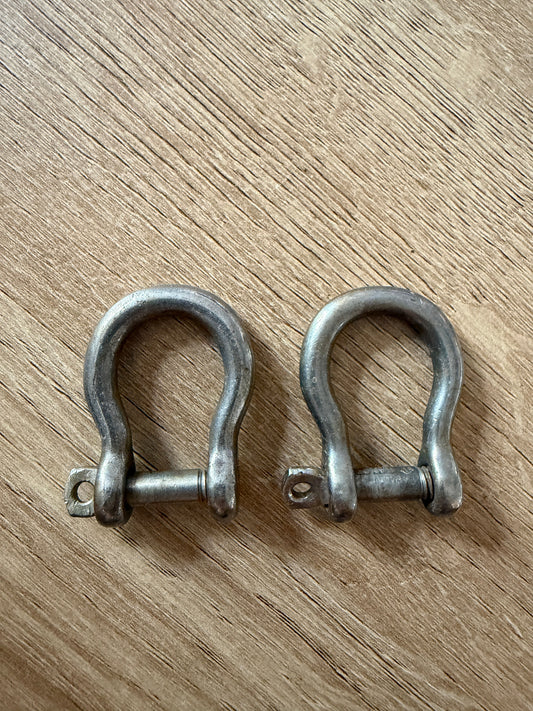PAIR Bow Shackles - 1/4" Pin Diameter x 1/2" Width