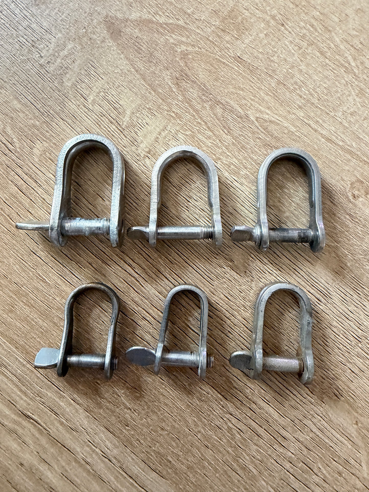 Bundle of 6 D Shackles - All Different Sizes