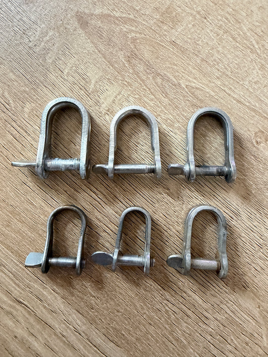 Bundle of 6 D Shackles - All Different Sizes