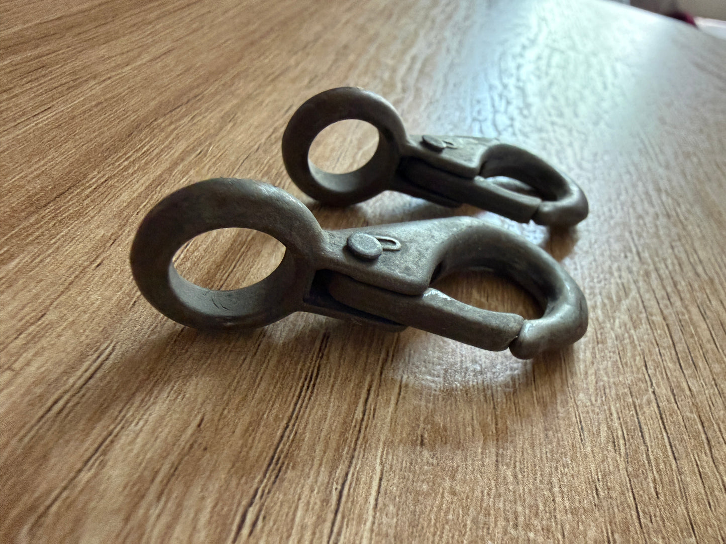 PAIR Small Bronze Italy Fixed Bail Clips - 3/8" Eye Diameter