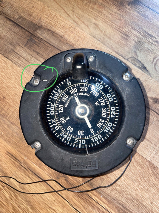 Suunto Finland 6 1/8” Compass With Base