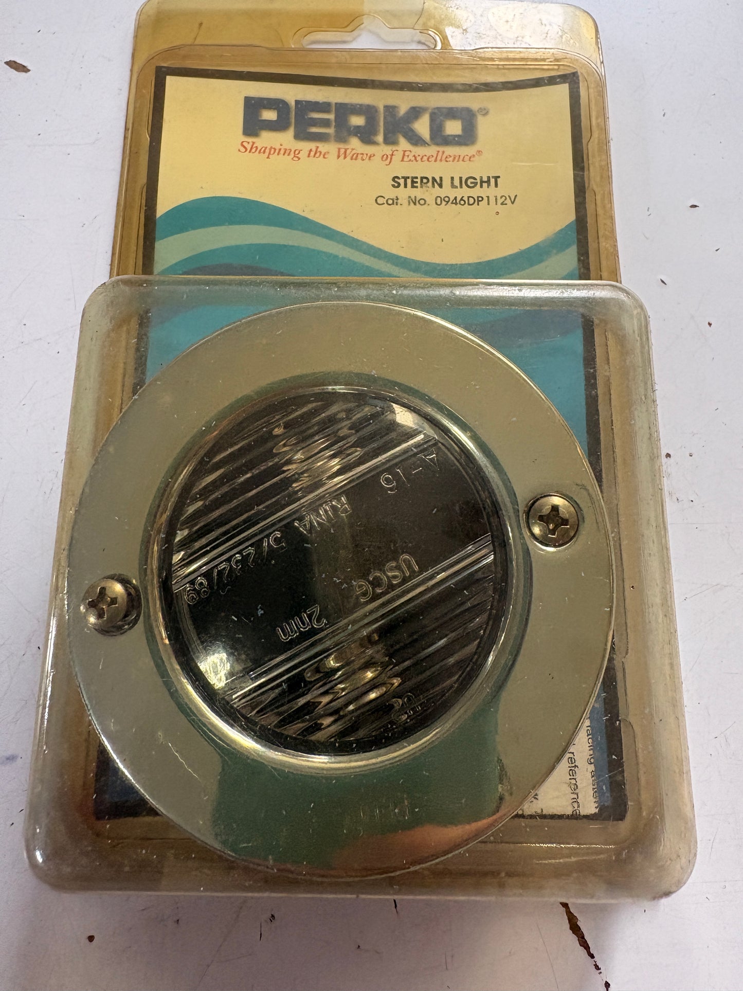 Perko Vertical Mount Stern Light Cat no 0946DP112V