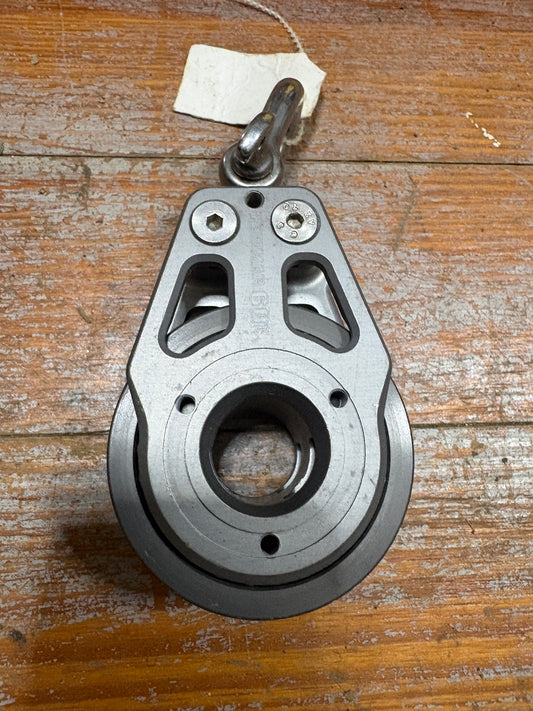 Lewmar 60R Fixed Double Block with HR Shackle
