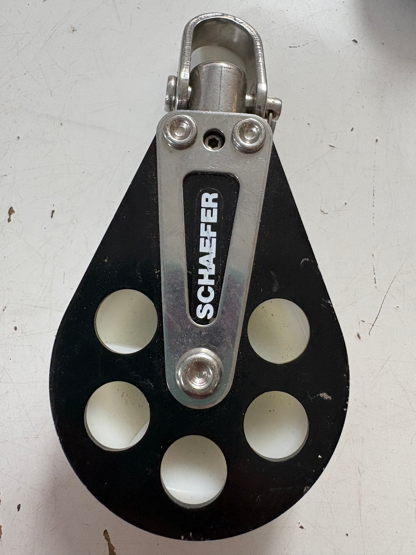 Schaefer 2 1/2" Single Swivel Block - 3/8" Line