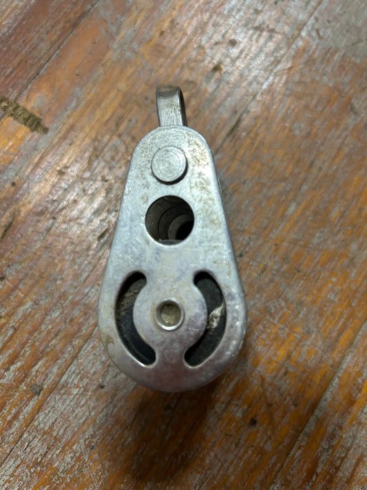 Ronstan Triple Block 1-3/8” Sheaves 3/8” Line Max