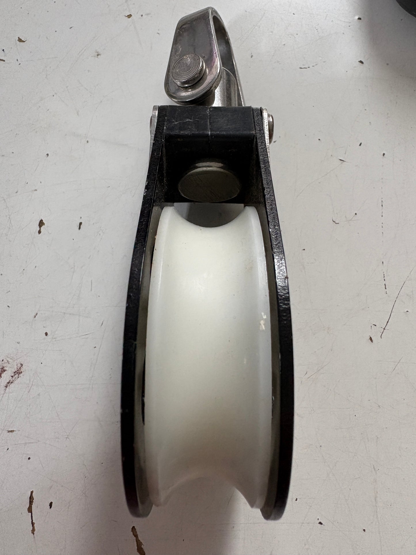 Schaefer 2 1/2" Single Swivel Block - 3/8" Line