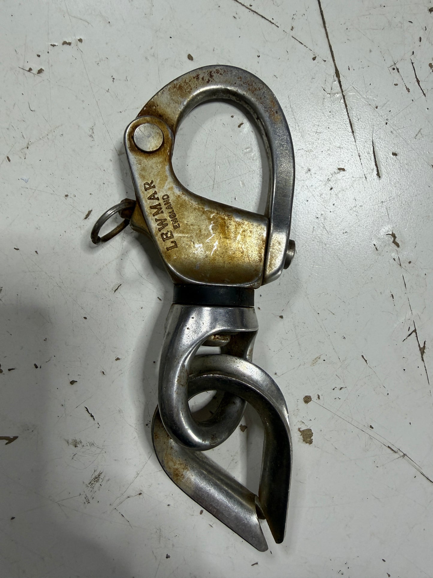 Lewmar Swivel Bail Shackle - 7/8" Bail