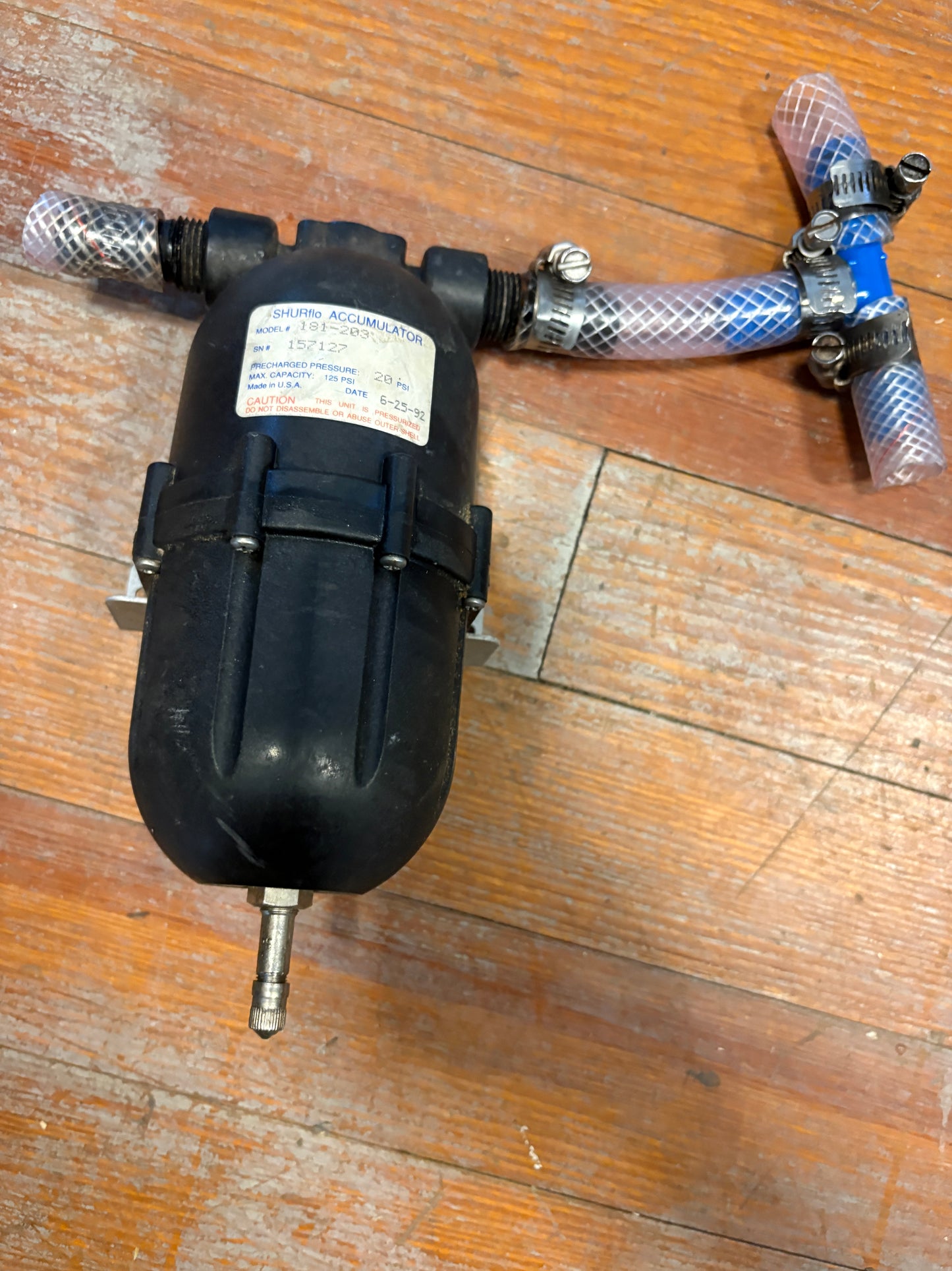 SHURFLO ACCUMULATOR MODEL 181-203