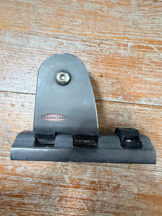 Ronstan Sheet Block / Track Car - 1 3/8" Track - Missing Slides