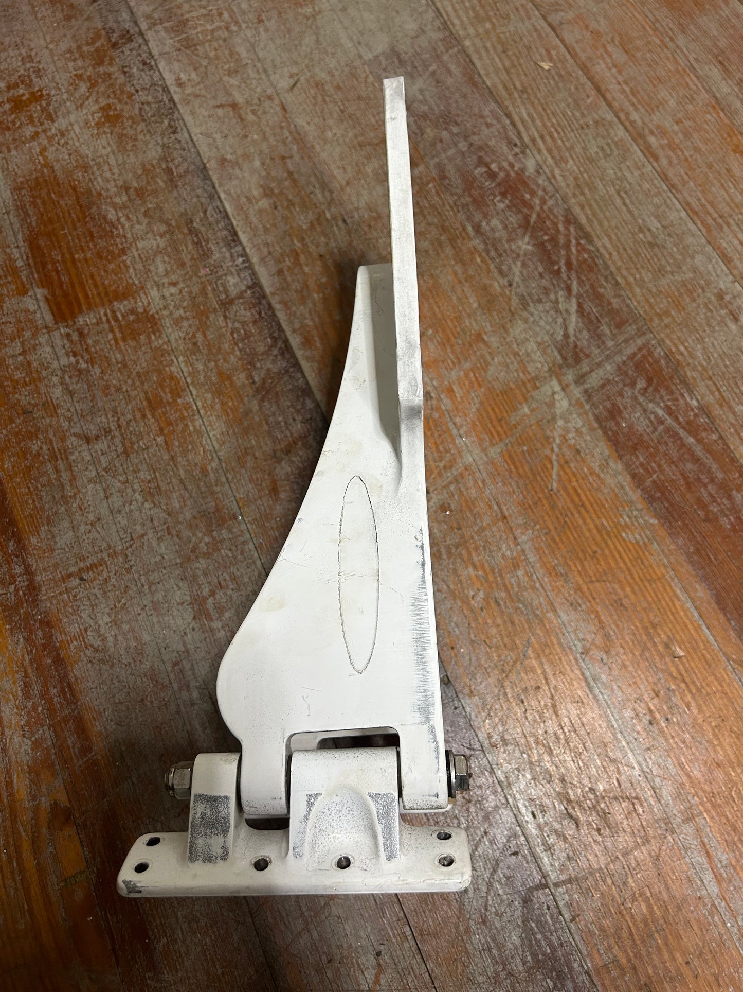 Seaview SM-18-U Mast Mount Radar Platform for 15”-18” Radome