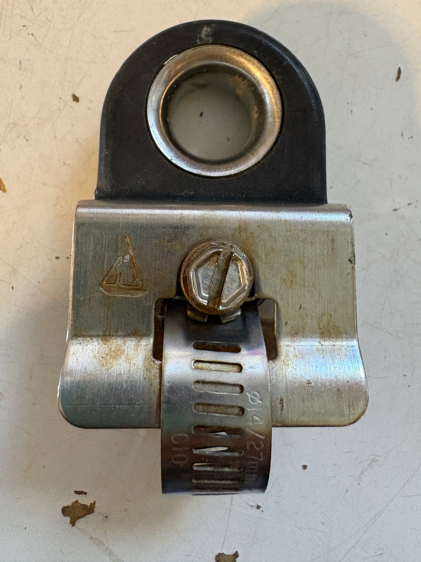 C Sherman Fairlead With Base - 5/8" Diameter Eye
